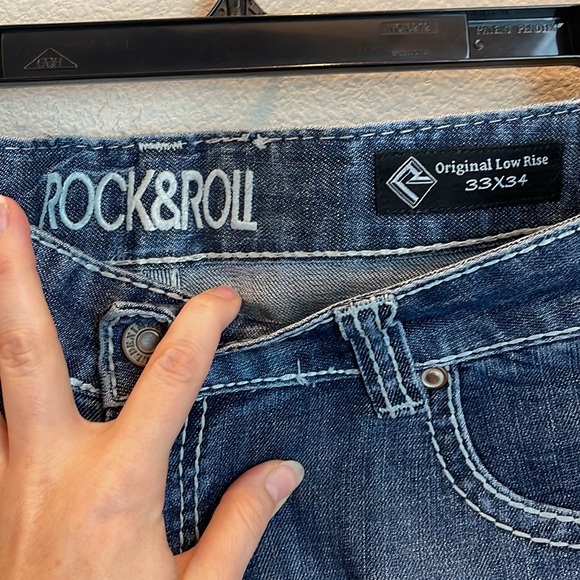 Rock & Roll Cowgirl Original Low Rise Bootcut Jeans Size 33 x 34 - Picture 5 of 9